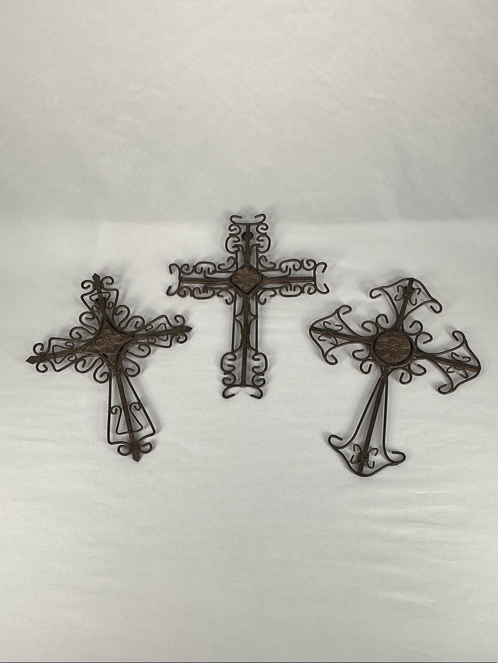 Dicksons Rustic Metal Wall Cross Trio Set 3 Western Fleur De Lis Gothic Brown
